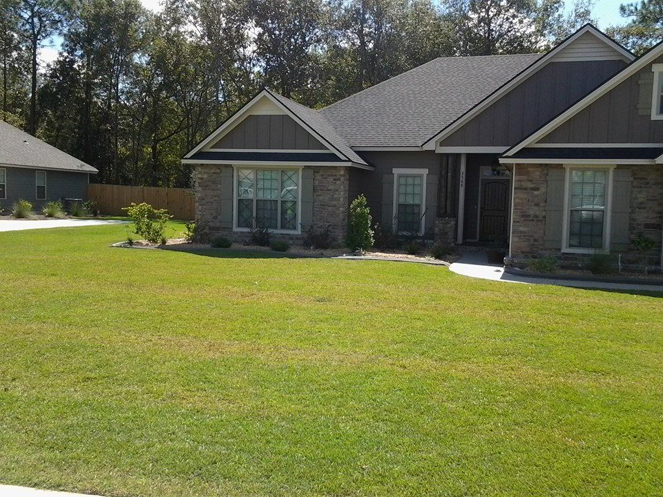 Weeks_Landscaping_Valdosta_Georgia_Best-3198802